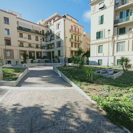 Come A Casa Pretty Apartment Lido di Ostia Exterior foto